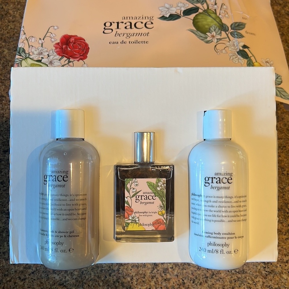 NIB- Philosophy Amazing Grace gift set: Bergamot.